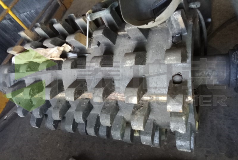 20210803107532.jpg 南非破碎機改造02.jpg