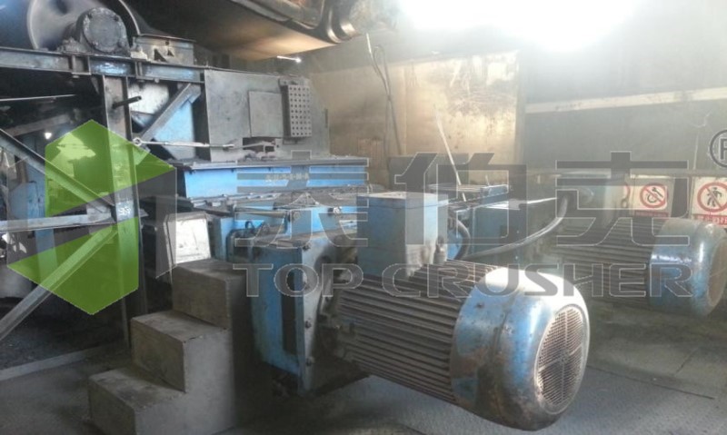 20210809530581.jpg 03 對輥破碎機.jpg